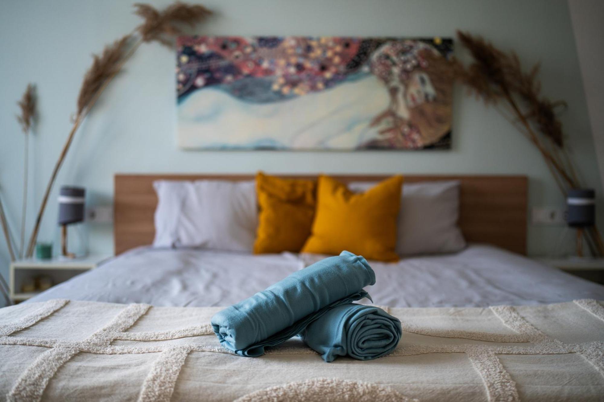 Apartment Modern, Design Lakas A Margit-sziget Mellett