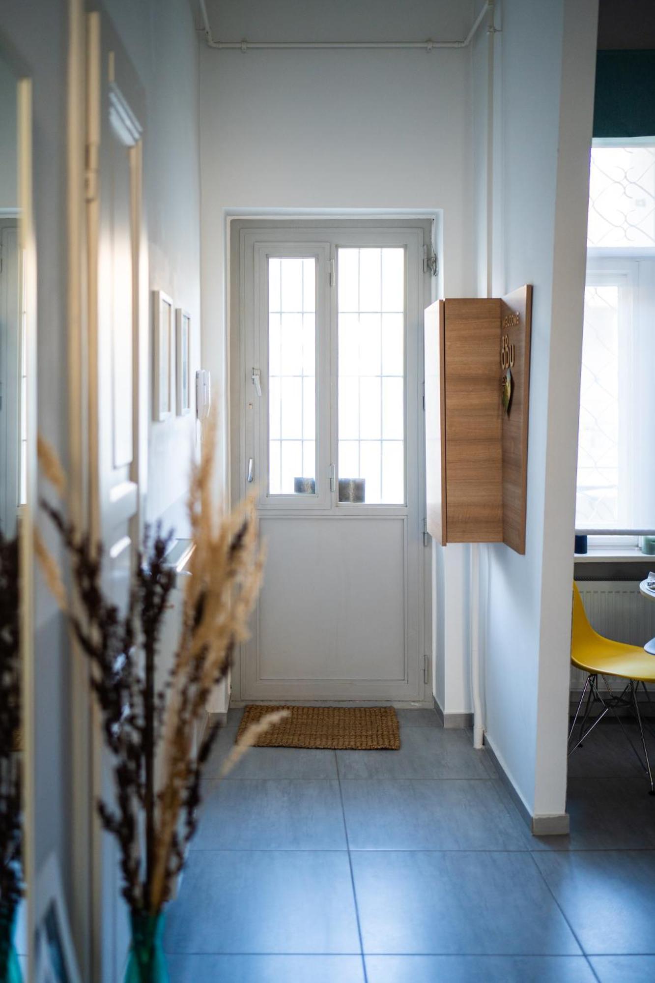 Modern, Design Lakas A Margit-sziget Mellett
